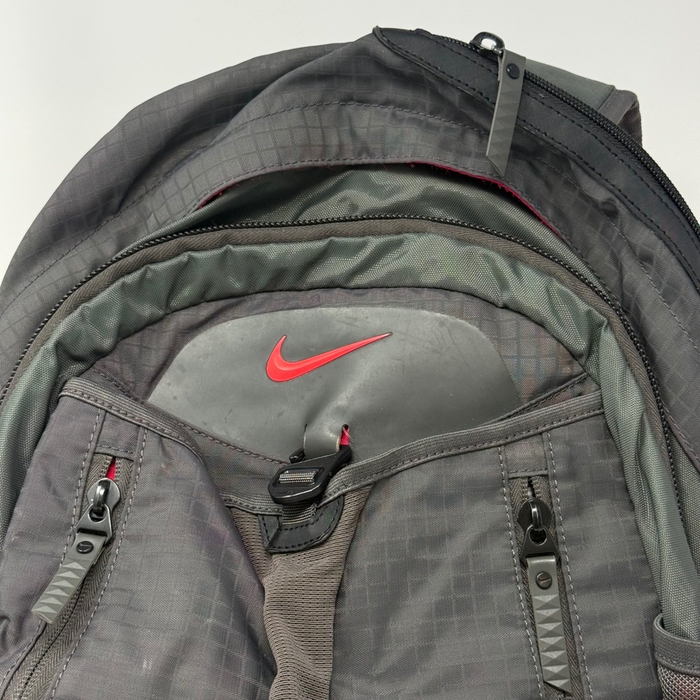 Nike Sport Backpack Grey Red Ripstop Multi-Pocket Shoe Compartment Training Bag - Picture 2 of 14